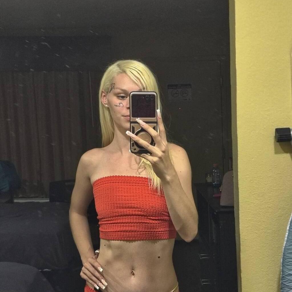 
                        Celina
                     is Female Escorts. | Cariboo | British Columbia | Canada | canadatopescorts.com 