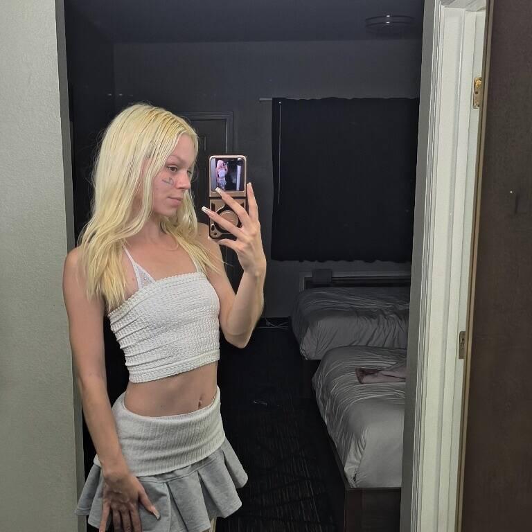 
                        Celina
                     is Female Escorts. | Cariboo | British Columbia | Canada | canadatopescorts.com 