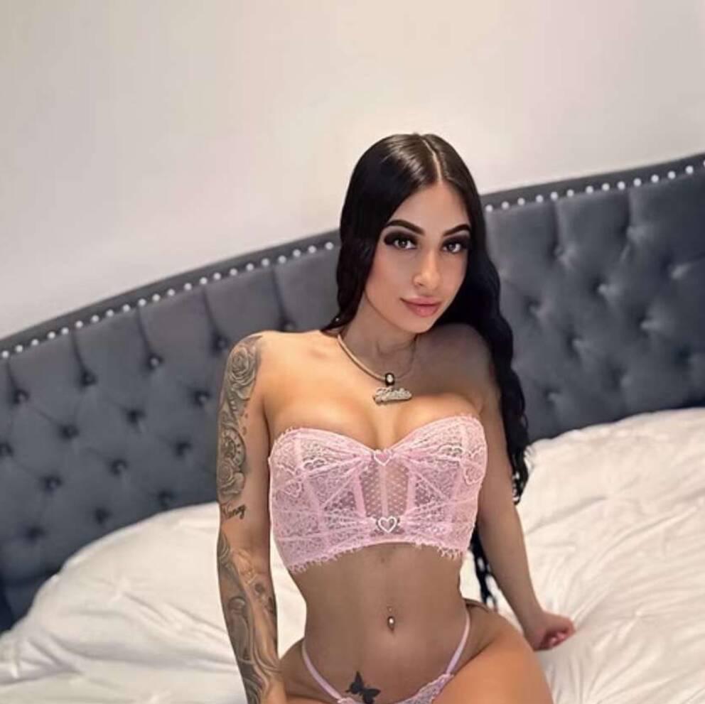 
                        Sabrina
                     is Female Escorts. | Barrie | Ontario | Canada | canadatopescorts.com 