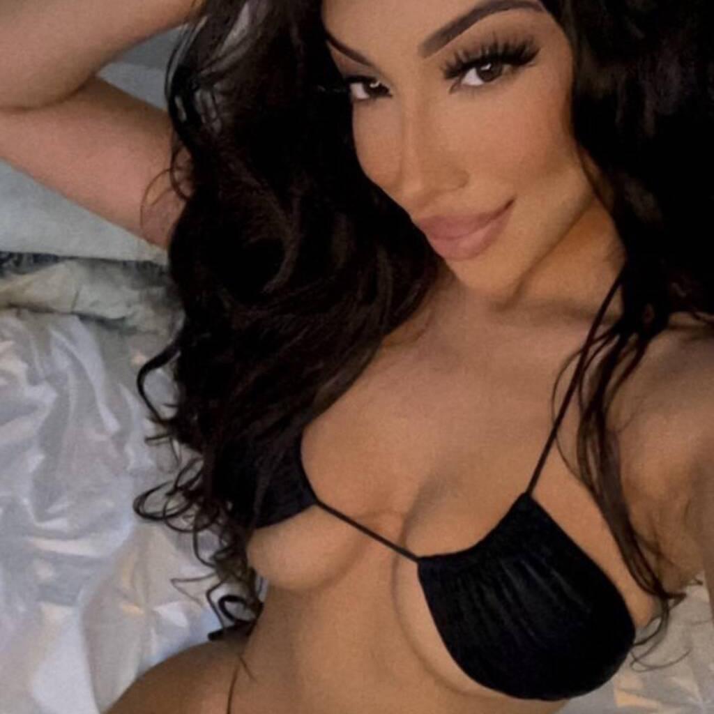 
                        Tina
                     is Female Escorts. | Vancouver | British Columbia | Canada | canadatopescorts.com 