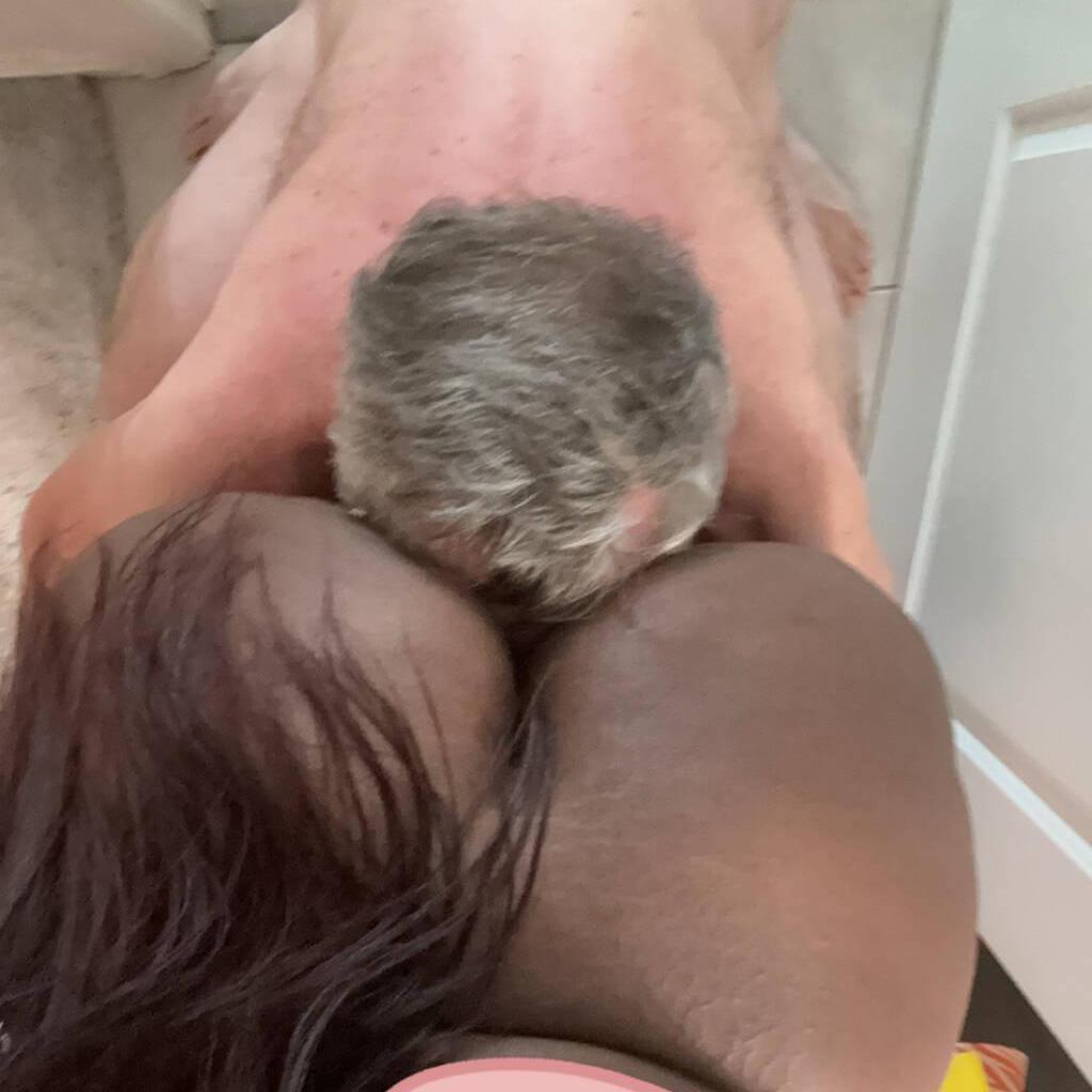 
                        Rosey
                     is Female Escorts. | Chatham | Ontario | Canada | canadatopescorts.com 