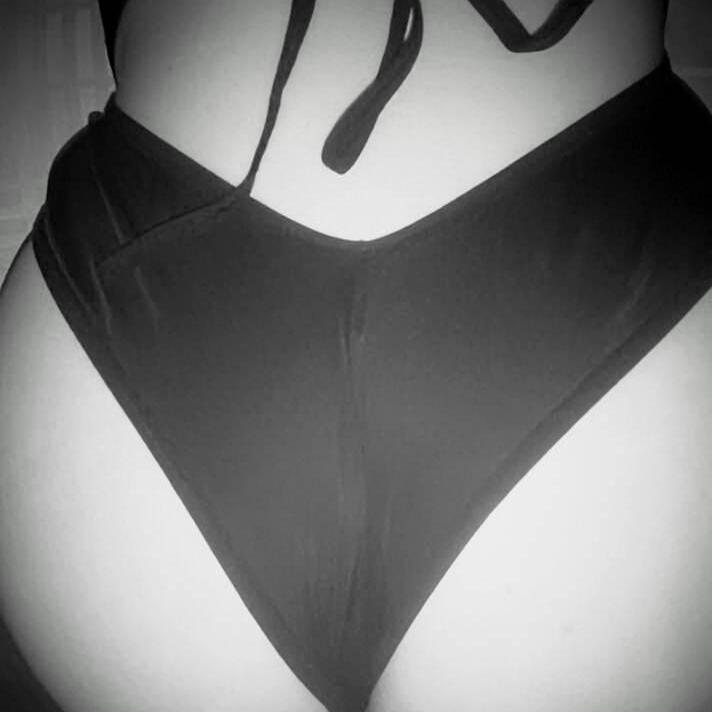 
                        LittleMissCourtney
                     is Female Escorts. | Red Deer | Alberta | Canada | canadatopescorts.com 