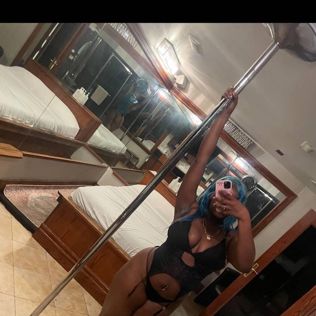 
                        Diamond Luxe
                     is Female Escorts. | Kitchener | Ontario | Canada | canadatopescorts.com 