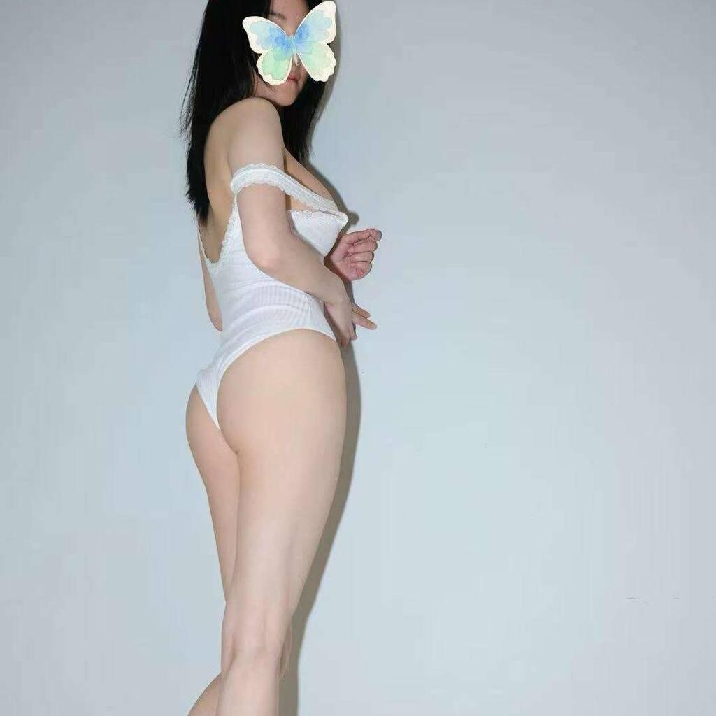 
                        Chloe
                     is Female Escorts. | Vancouver | British Columbia | Canada | canadatopescorts.com 