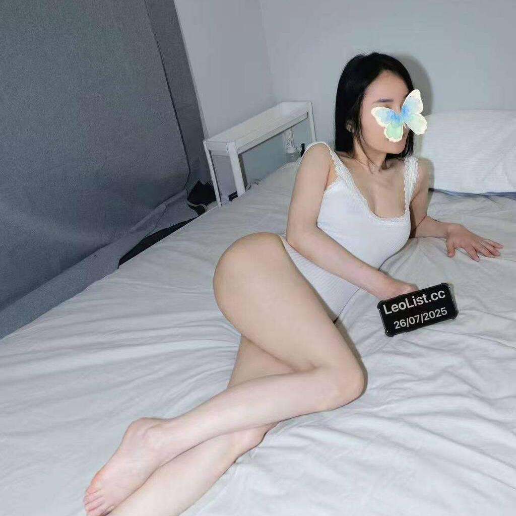
                        Chloe
                     is Female Escorts. | Vancouver | British Columbia | Canada | canadatopescorts.com 