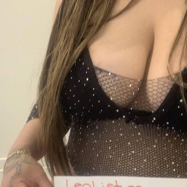 
                        Khloe
                     is Female Escorts. | Barrie | Ontario | Canada | canadatopescorts.com 