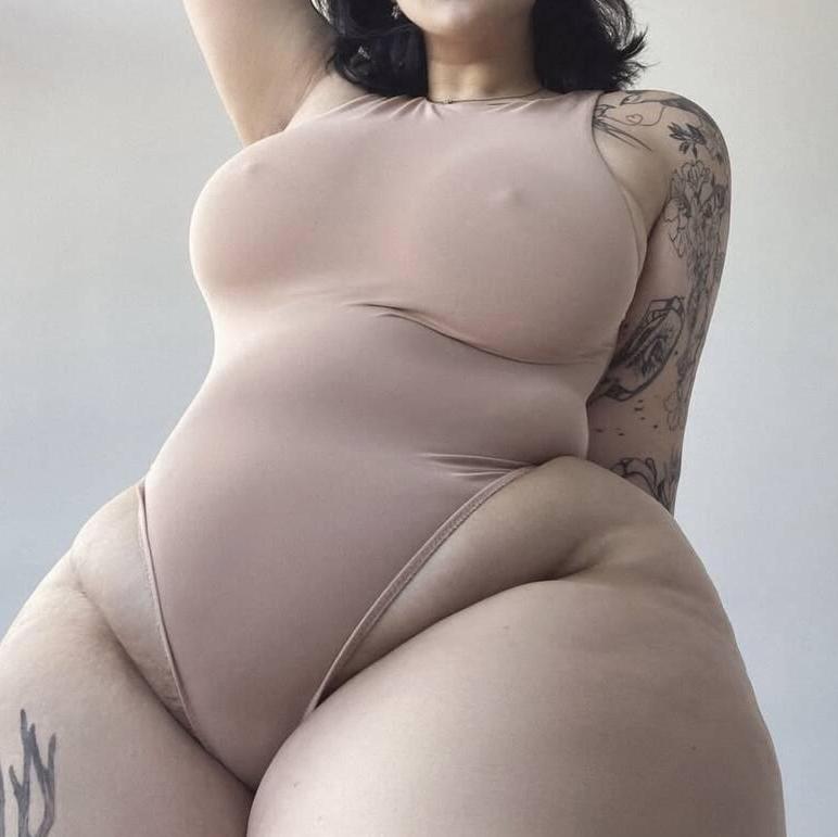 
                        Kitty
                     is Female Escorts. | Hamilton | Ontario | Canada | canadatopescorts.com 