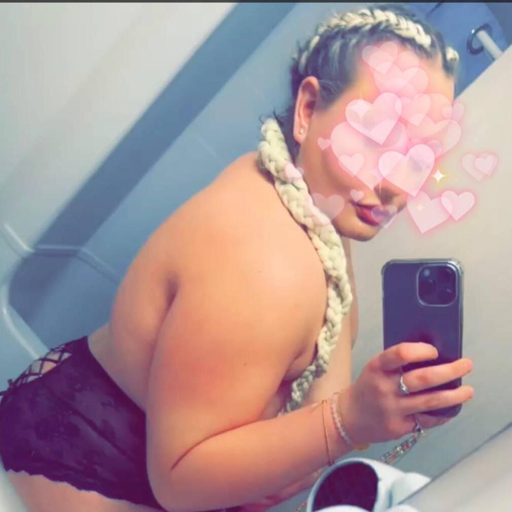 
                        Alexus Rain
                     is Female Escorts. | Red Deer | Alberta | Canada | canadatopescorts.com 