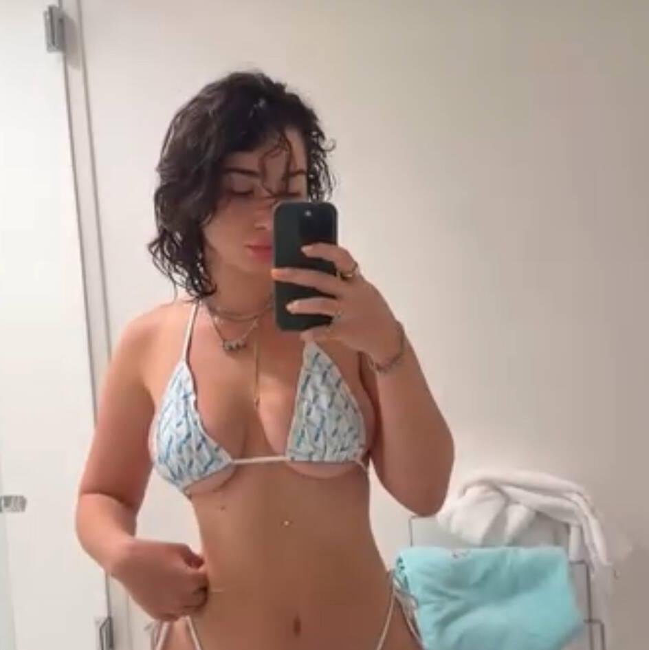 
                        Franca
                     is Female Escorts. | Comox Balley | British Columbia | Canada | canadatopescorts.com 