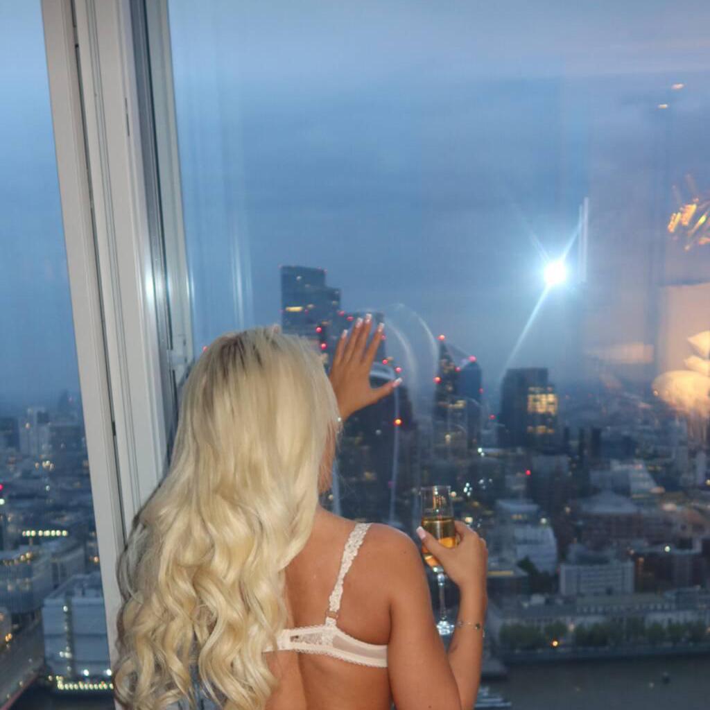 
                        Skye
                     is Female Escorts. | Barrie | Ontario | Canada | canadatopescorts.com 