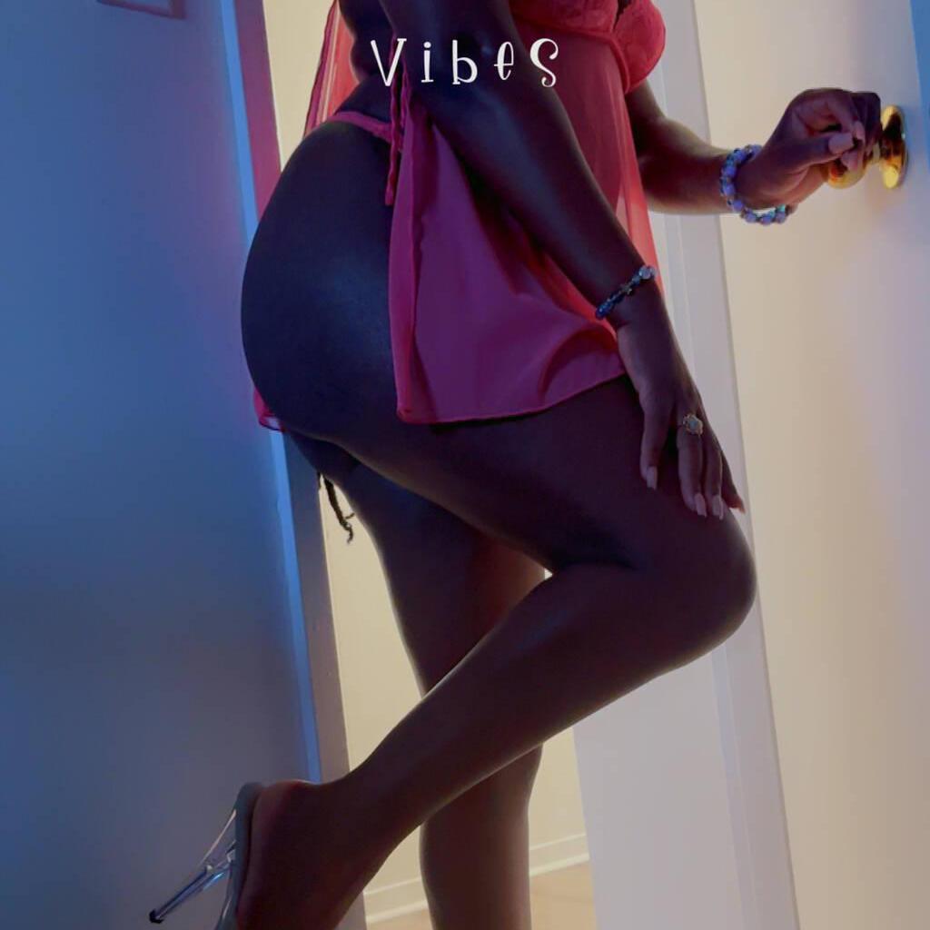 
                        Barbie
                     is Female Escorts. | Quebec City | Quebec | Canada | canadatopescorts.com 