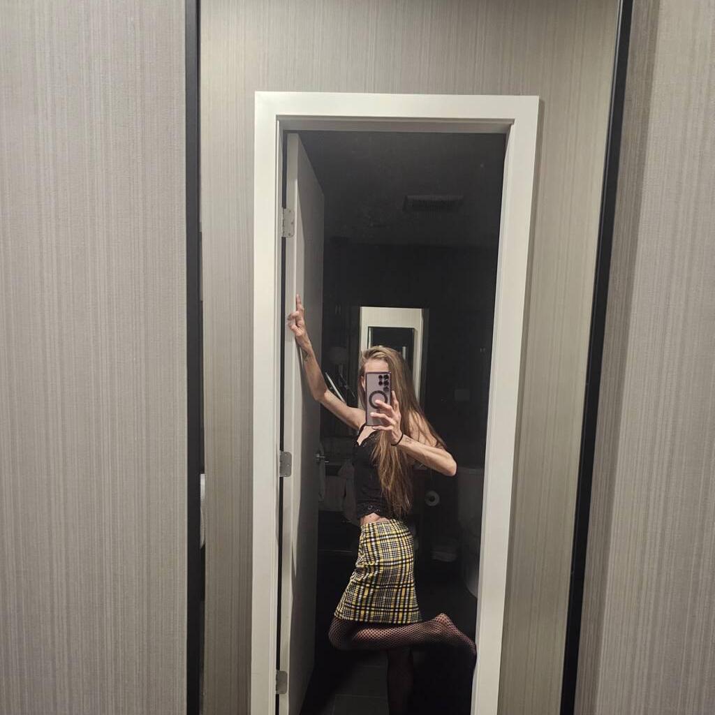 
                        Veronika Tight
                     is Female Escorts. | Regina | Saskatchewan | Canada | canadatopescorts.com 