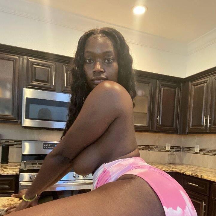
                        Julie
                     is Female Escorts. | Ft Mcmurray | Alberta | Canada | canadatopescorts.com 
