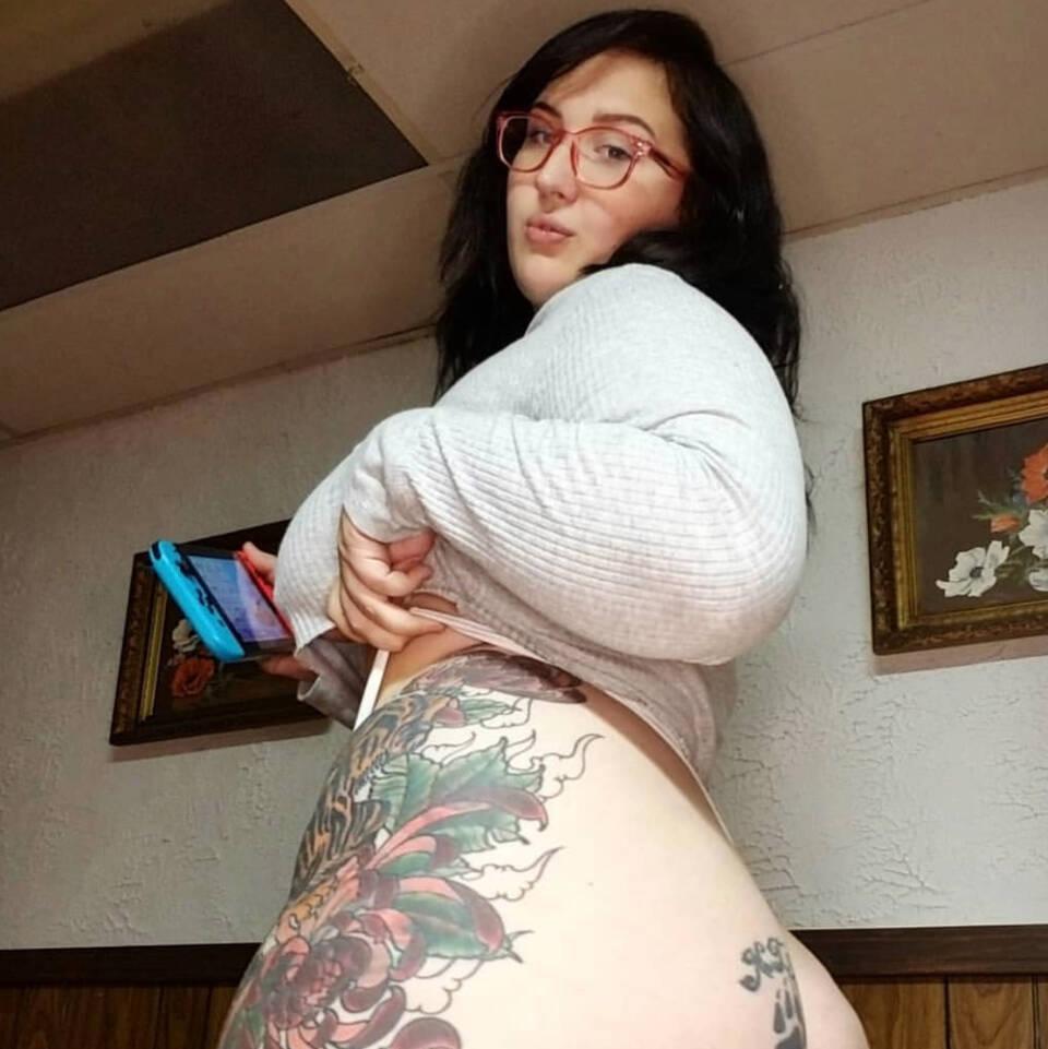 
                        Sharon
                     is Female Escorts. | Chatham | Ontario | Canada | canadatopescorts.com 