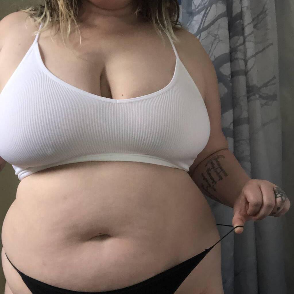 
                        Sid
                     is Female Escorts. | Moncton | New Brunswick | Canada | canadatopescorts.com 
