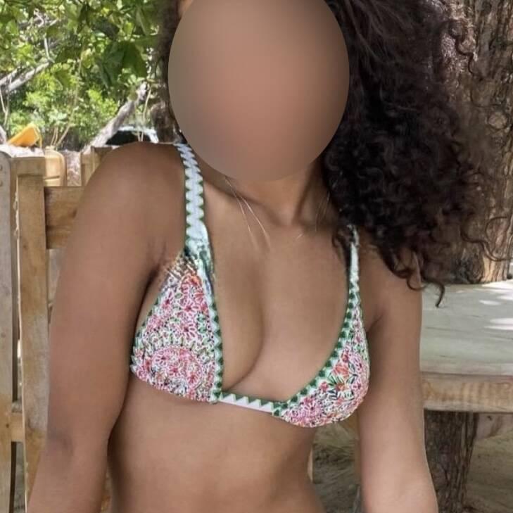 
                        Selena
                     is Female Escorts. | Vancouver | British Columbia | Canada | canadatopescorts.com 