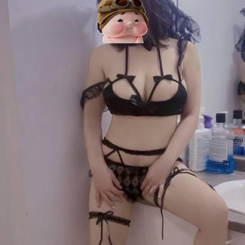 
                        Anna
                     is Female Escorts. | Calgary | Alberta | Canada | canadatopescorts.com 