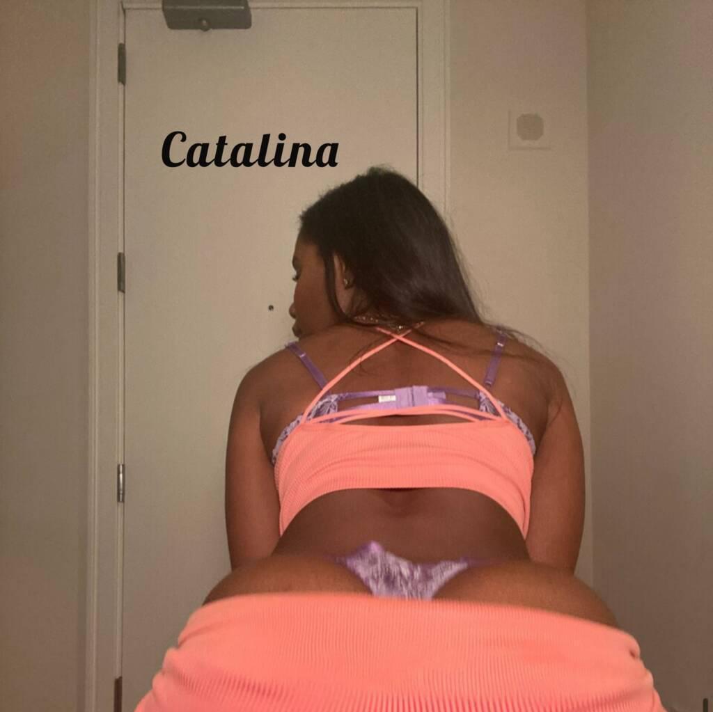 
                        Catalina
                     is Female Escorts. | windsor | Ontario | Canada | canadatopescorts.com 