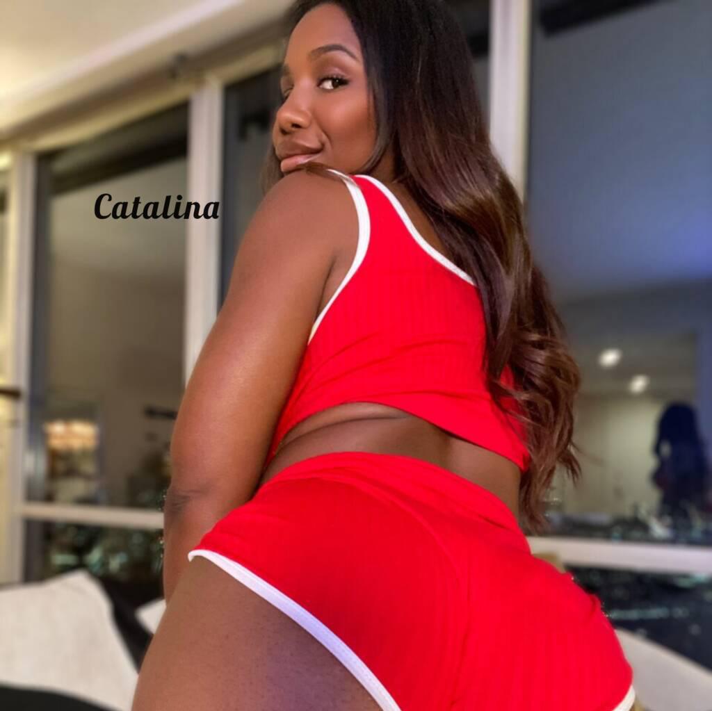 
                        Catalina
                     is Female Escorts. | windsor | Ontario | Canada | canadatopescorts.com 
