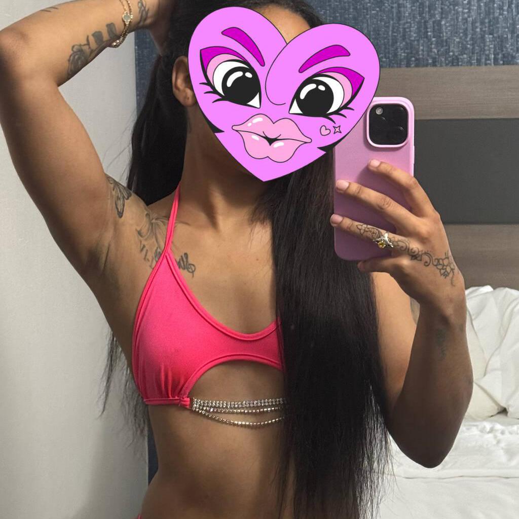 
                        Maya & Tatiana
                     is Female Escorts. | Chatham | Ontario | Canada | canadatopescorts.com 