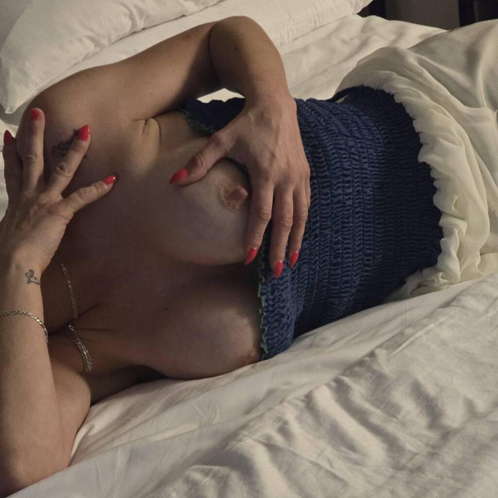 
                        Sexy ladies
                     is Female Escorts. | Trois Rivieres | Quebec | Canada | canadatopescorts.com 
