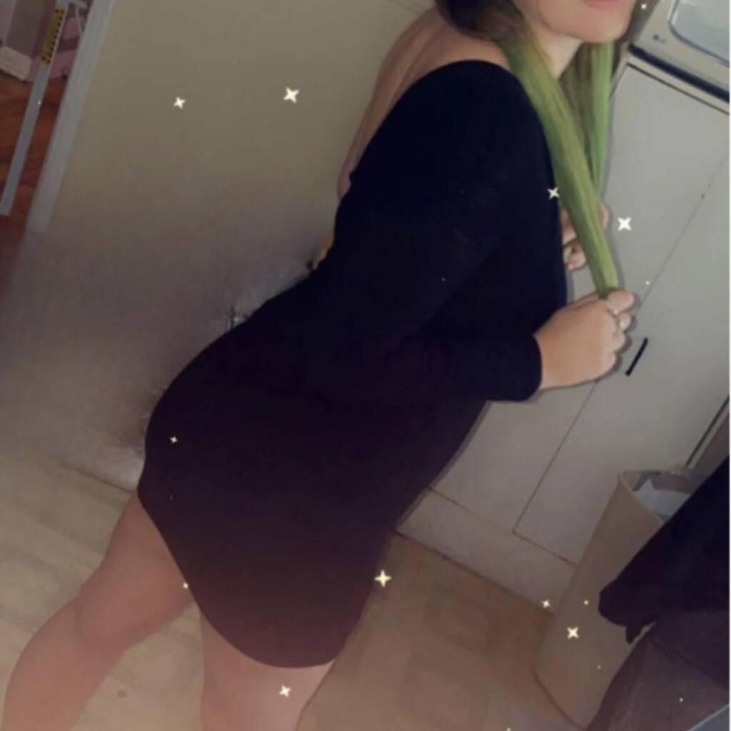 
                        ℬ𝓇𝒾𝑒𝓁𝓁𝑒
                     is Female Escorts. | Medicine Hat | Alberta | Canada | canadatopescorts.com 