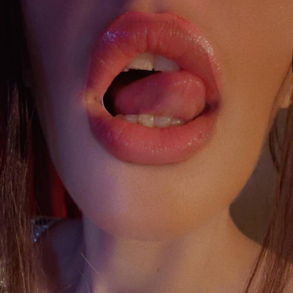 
                        ℬ𝓇𝒾𝑒𝓁𝓁𝑒
                     is Female Escorts. | Medicine Hat | Alberta | Canada | canadatopescorts.com 