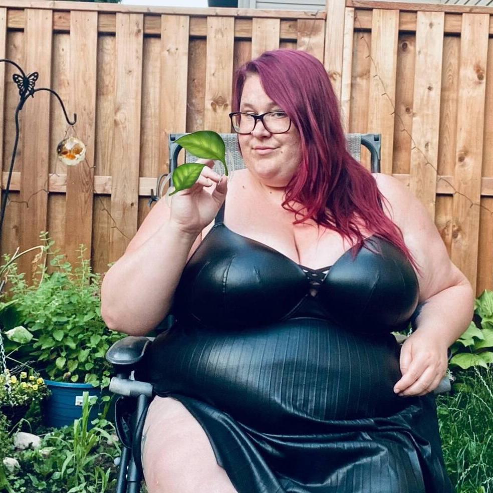 
                        Scarlett
                     is Female Escorts. | Guelph | Ontario | Canada | canadatopescorts.com 