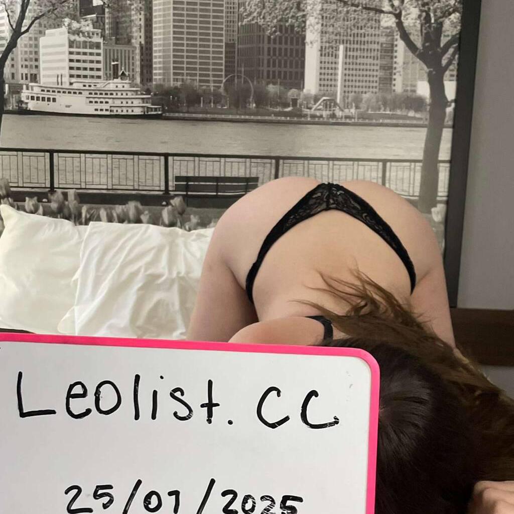 
                        Destiny&Chanel
                     is Female Escorts. | Kitchener | Ontario | Canada | canadatopescorts.com 