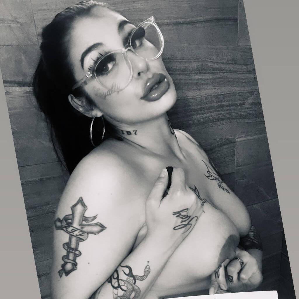 
                        Ally
                     is Female Escorts. | St. Albert | Alberta | Canada | canadatopescorts.com 
