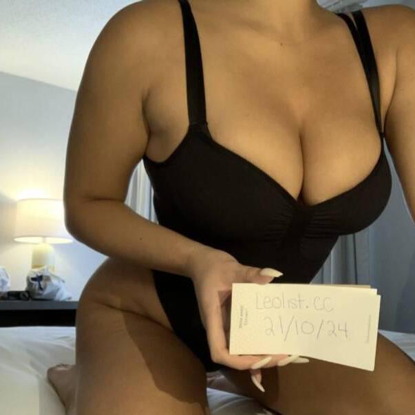 
                        Arianna Golden
                     is Female Escorts. | Thunder Bay | Ontario | Canada | canadatopescorts.com 