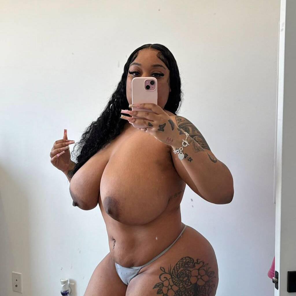 
                        Juli
                     is Female Escorts. | Chatham | Ontario | Canada | canadatopescorts.com 