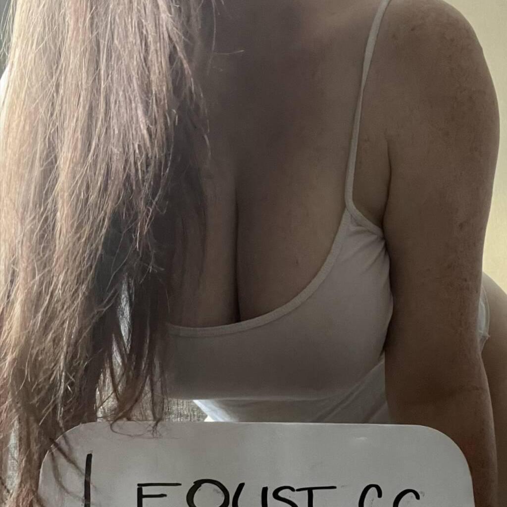 
                        Molly
                     is Female Escorts. | Thunder Bay | Ontario | Canada | canadatopescorts.com 