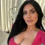 
                        Sarah
                     is Female Escorts. | Quebec City | Quebec | Canada | canadatopescorts.com 