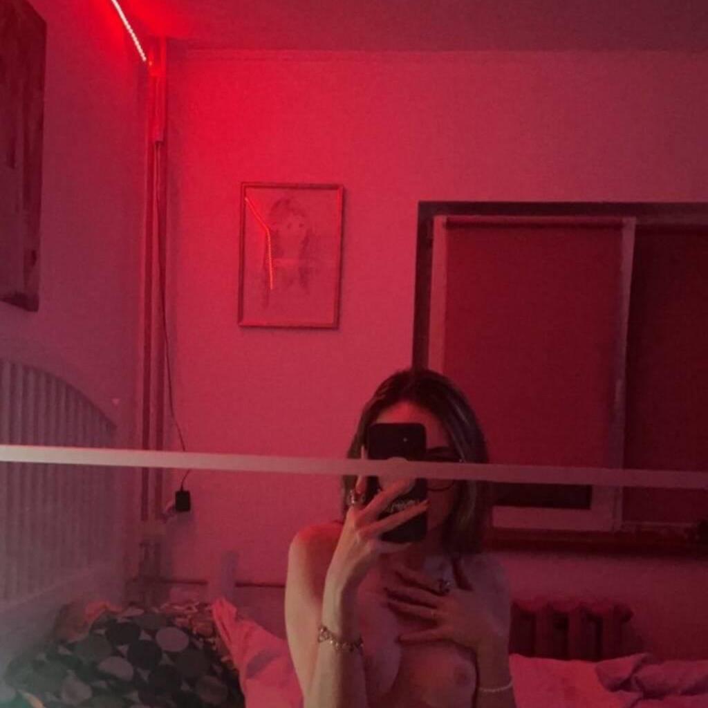 
                        Kissa
                     is Female Escorts. | Cornwall | Ontario | Canada | canadatopescorts.com 