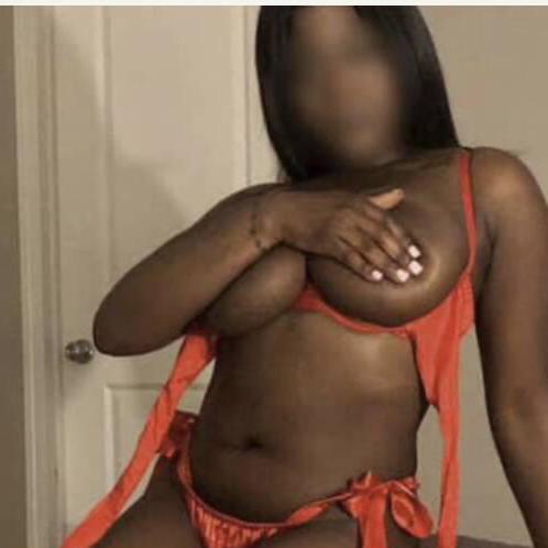 
                        cloé
                     is Female Escorts. | Montreal | Quebec | Canada | canadatopescorts.com 