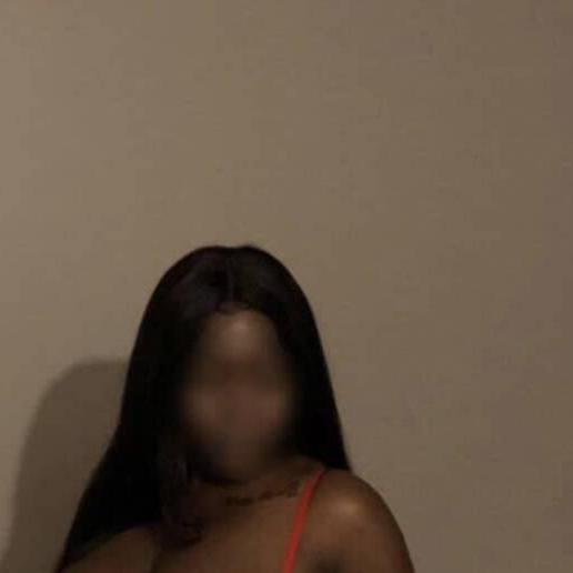 
                        cloé
                     is Female Escorts. | Montreal | Quebec | Canada | canadatopescorts.com 
