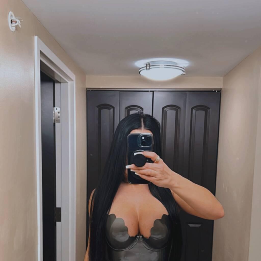
                        French Bombshell Keissy
                     is Female Escorts. | Grande Prairie | Alberta | Canada | canadatopescorts.com 