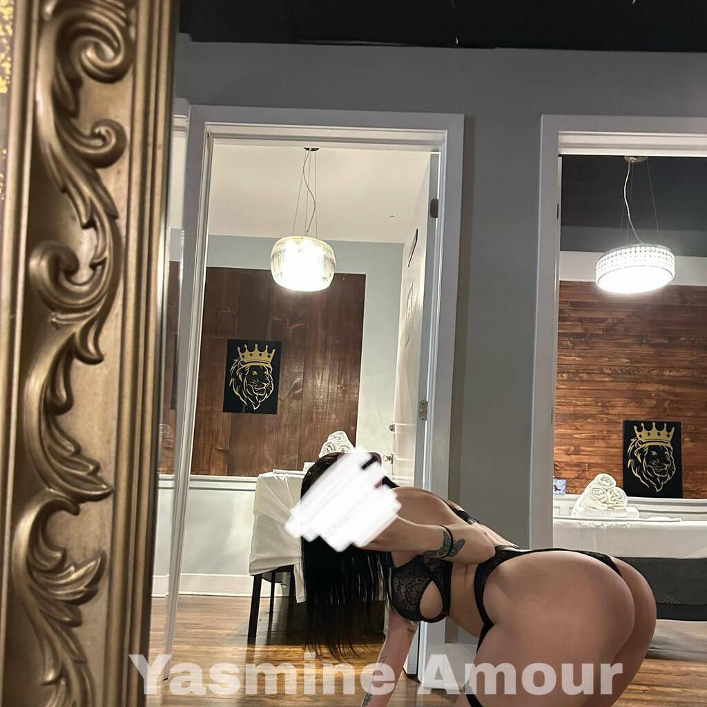 
                        Yaz
                     is Female Escorts. | Winnipeg | Manitoba | Canada | canadatopescorts.com 
