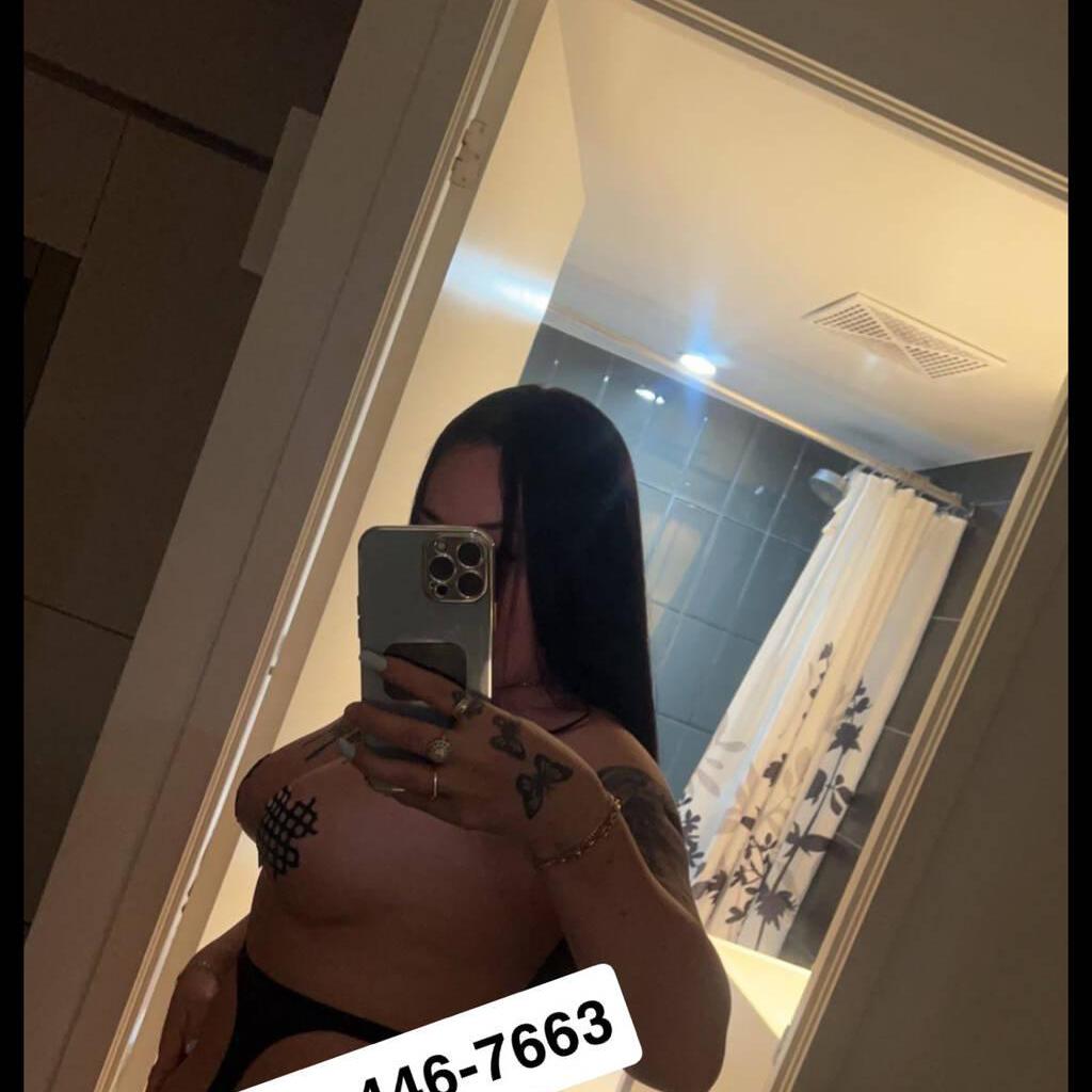 
                        Diamond
                     is Female Escorts. | Sherbrooke | Quebec | Canada | canadatopescorts.com 
