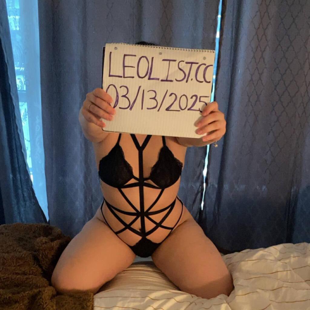 
                        Maddi
                     is Female Escorts. | Toronto | Ontario | Canada | canadatopescorts.com 
