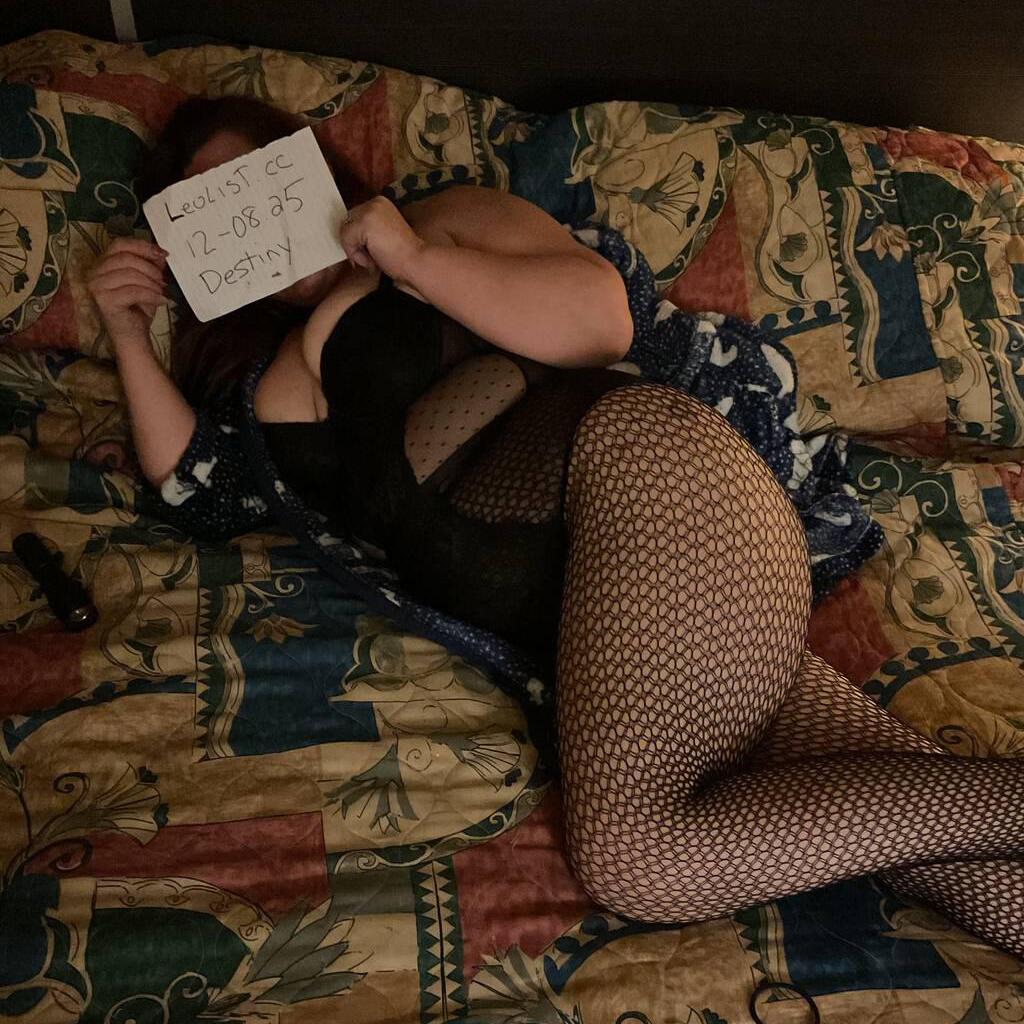 
                        Destiny
                     is Female Escorts. | belleville | Ontario | Canada | canadatopescorts.com 