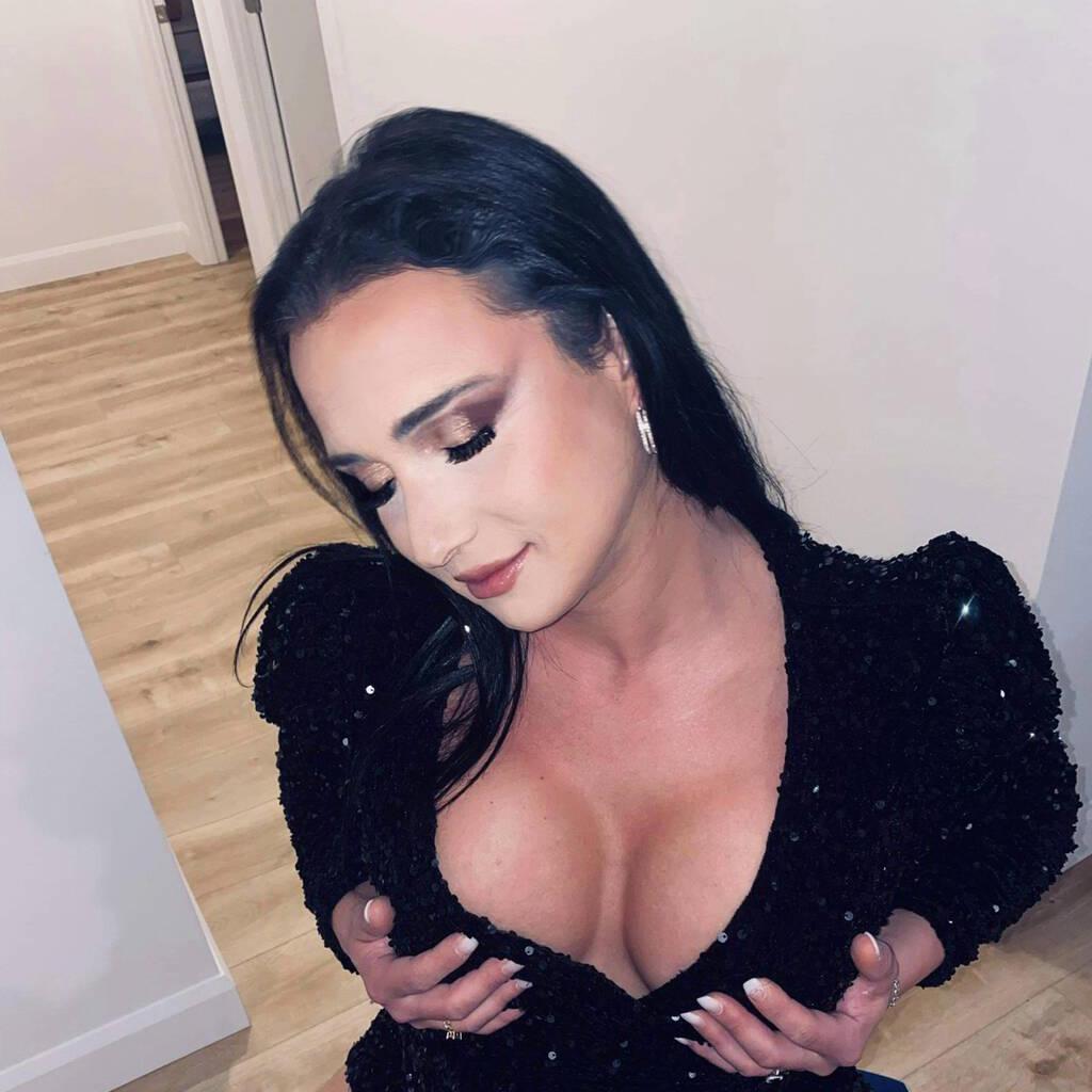 
                        Lily Queen
                     is Female Escorts. | Saguenay | Quebec | Canada | canadatopescorts.com 
