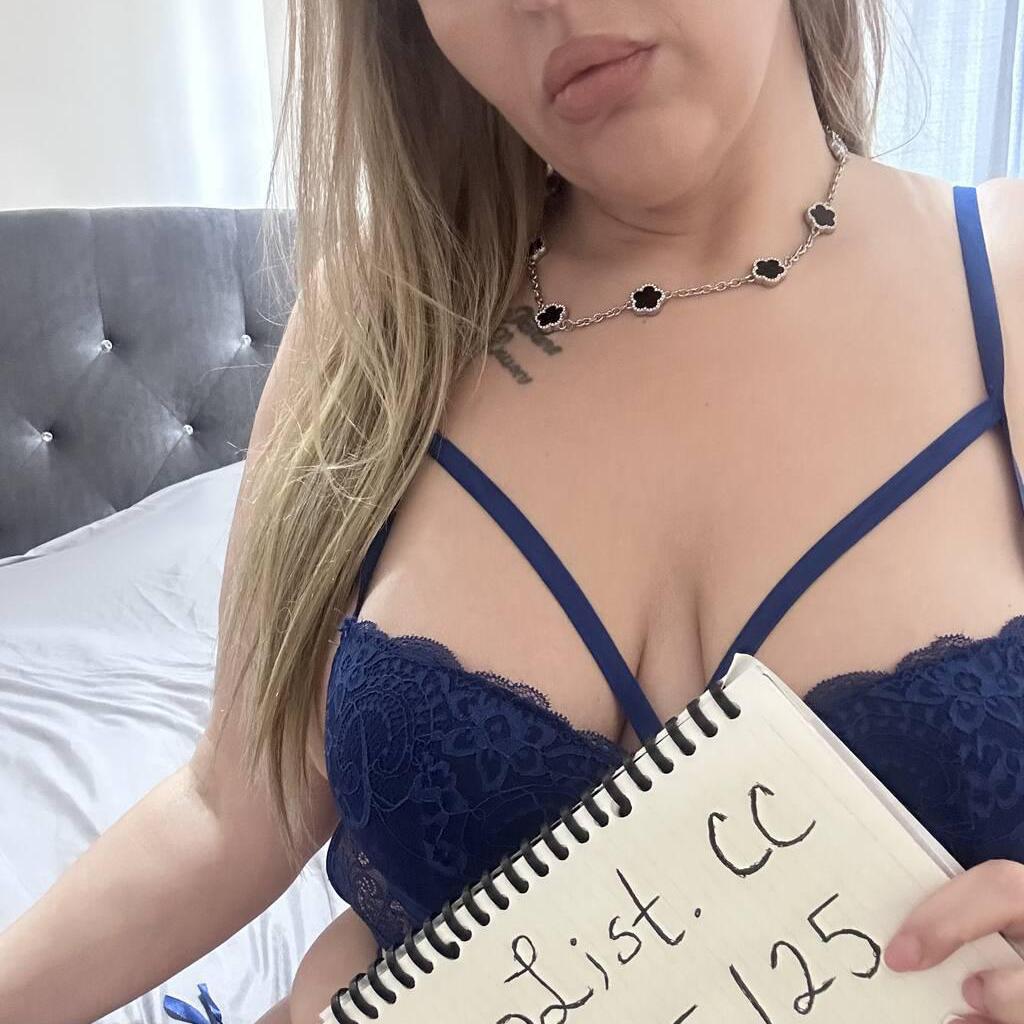 
                        Francesca-speacials- $80
                     is Female Escorts. | Toronto | Ontario | Canada | canadatopescorts.com 