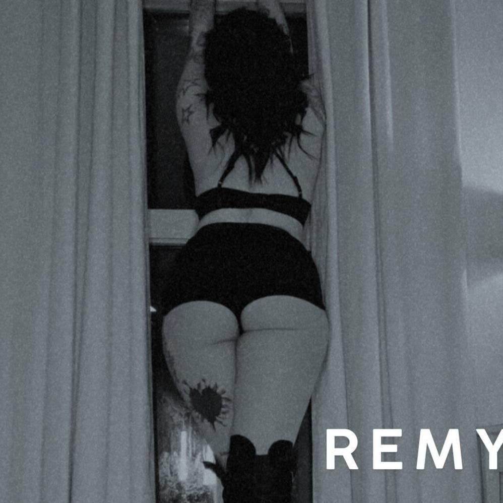 
                        Riley, Remy, Natalia
                     is Female Escorts. | Edmonton | Alberta | Canada | canadatopescorts.com 