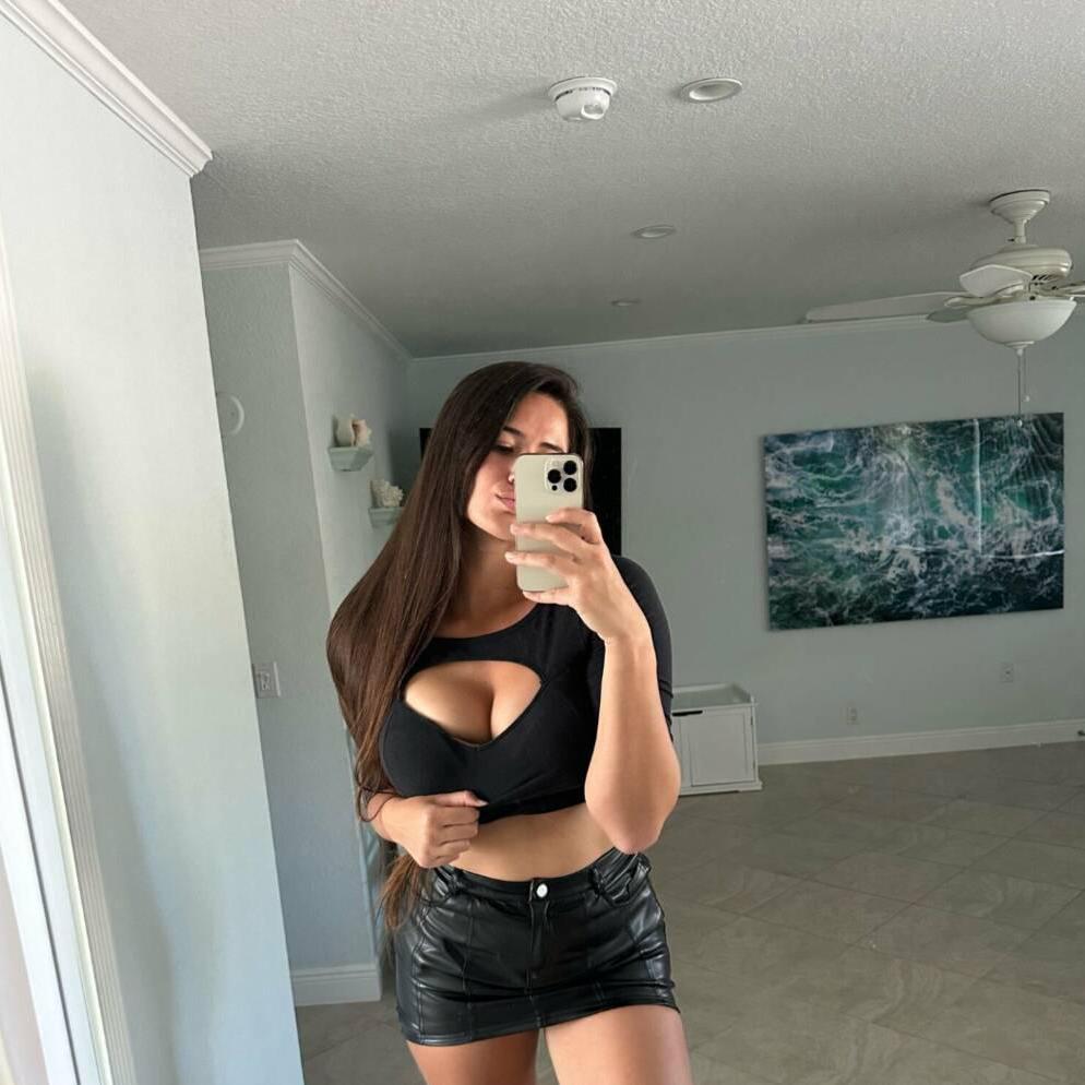 
                        Theresa
                     is Female Escorts. | St. John | New Brunswick | Canada | canadatopescorts.com 