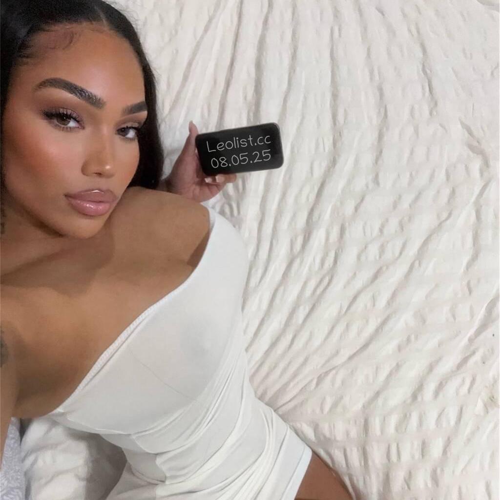 
                        Elena NO DEPOSIT
                     is Female Escorts. | Kelowna | British Columbia | Canada | canadatopescorts.com 