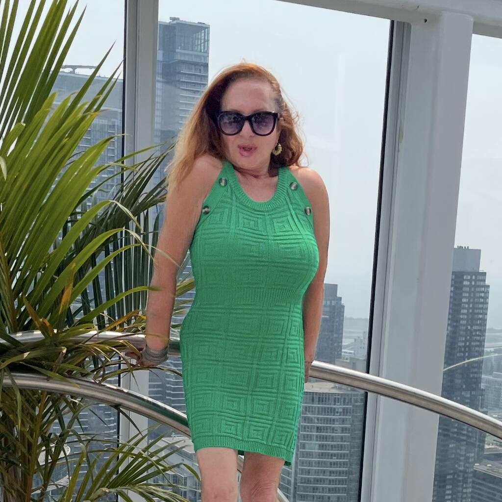 
                        Honee Parlay
                     is Female Escorts. | Barrie | Ontario | Canada | canadatopescorts.com 