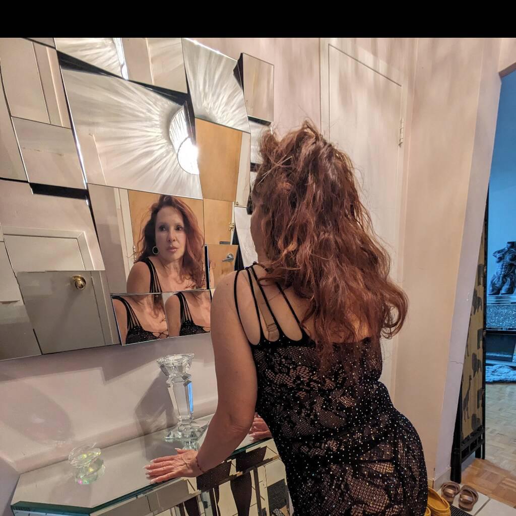 
                        Honee Parlay
                     is Female Escorts. | Barrie | Ontario | Canada | canadatopescorts.com 