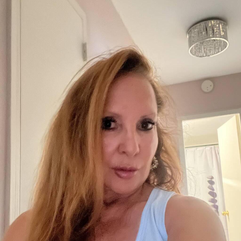 
                        Honee Parlay
                     is Female Escorts. | Barrie | Ontario | Canada | canadatopescorts.com 